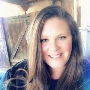 Meet your Posher, Rebecca